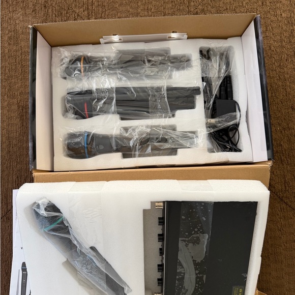 Debra Multi-Color Wireless Microphone Set - Picture 3 of 12